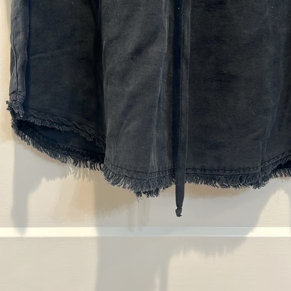 Bella Dahl Soraida smocked frayed black dress size medium. - Picture 5 of 9